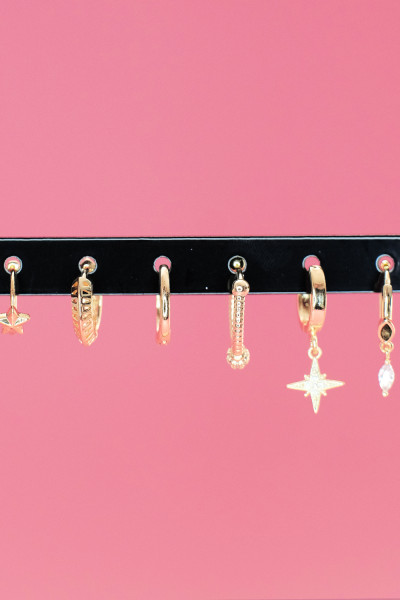 Set Of Yellow Gold Earrings 6pcs