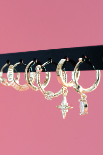 Set Of Yellow Gold Earrings 6pcs